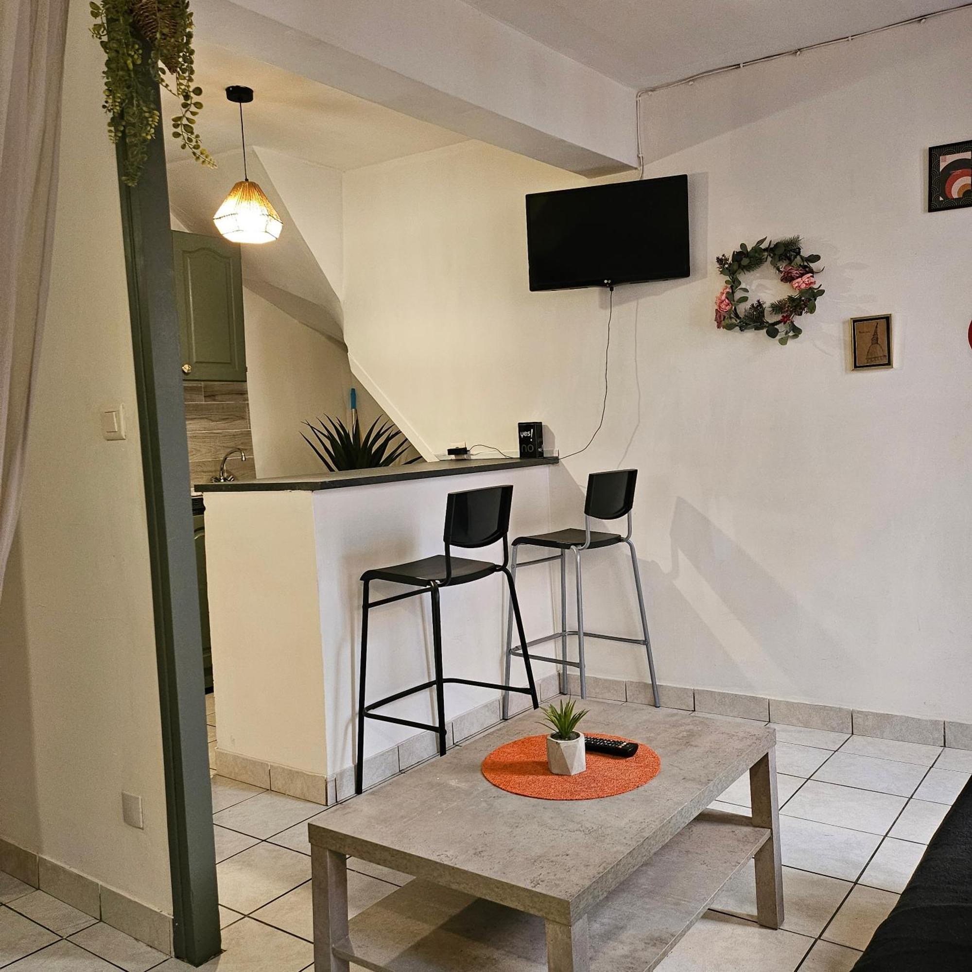 3 Studios, Centre De La Bastide St Louis Каркасон Екстериор снимка